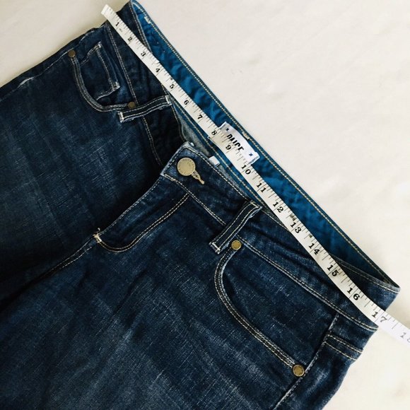 PAIGE Jimmy Jimmy Short Candace Blue Jean Shorts Women's SIze 29 - Picture 5 of 8
